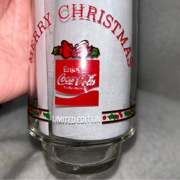 Holly Hobbie & Robbie 16oz glass 1977 Christmas is here American Greeting by - Picture 4 of 9